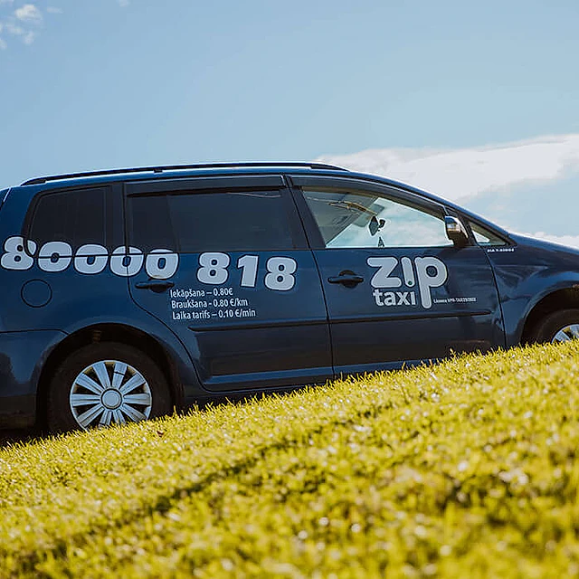 Zip taxi valmiera - izsauc taksi 01